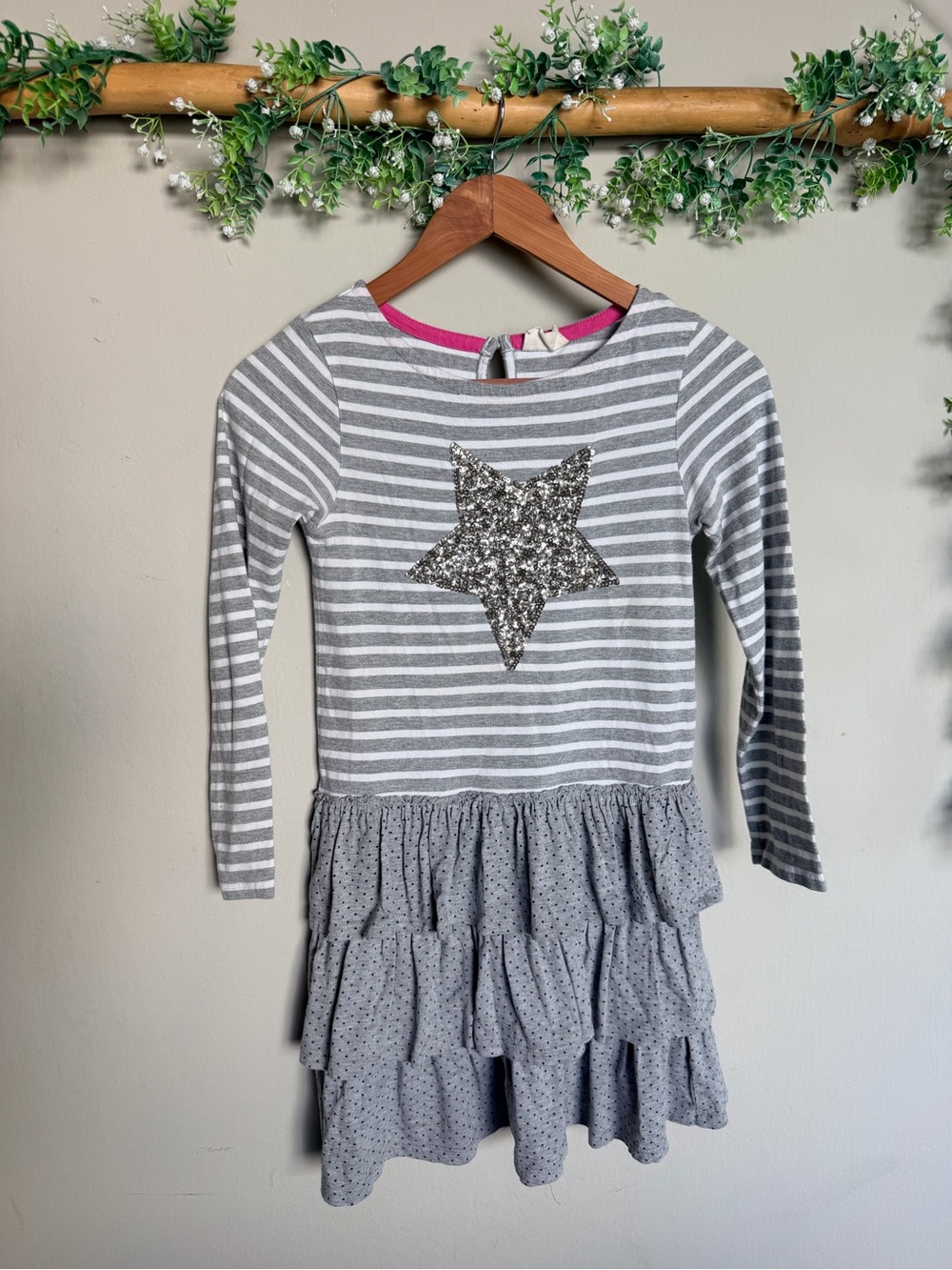 Mini Boden Star Sequin Tiered Dress | size 11-12Y